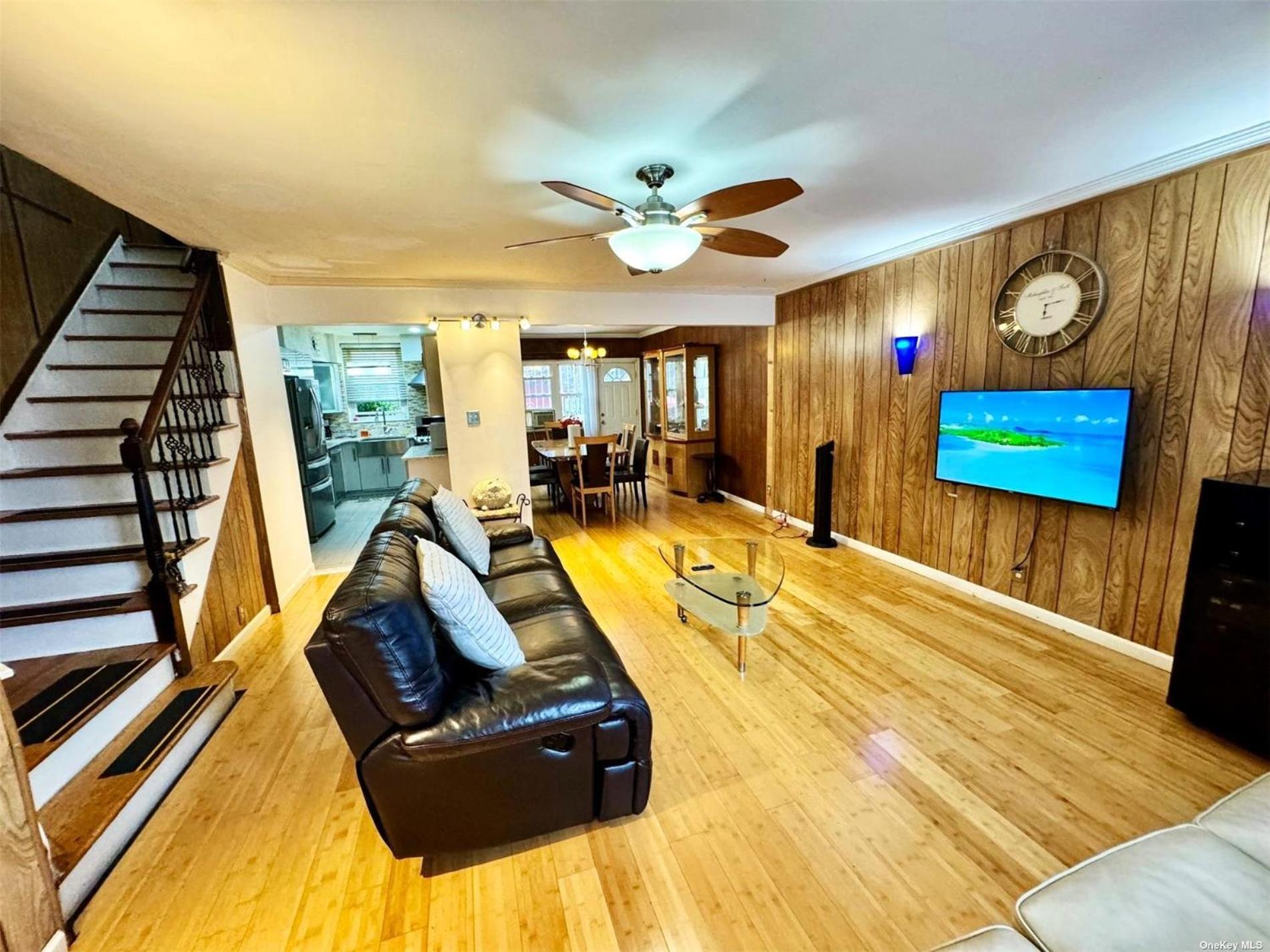Lga Airport 3 Mins, 3 Bedroom Duplex House, Parking And Private Backyard, 9Mins Subway! New York Exteriör bild